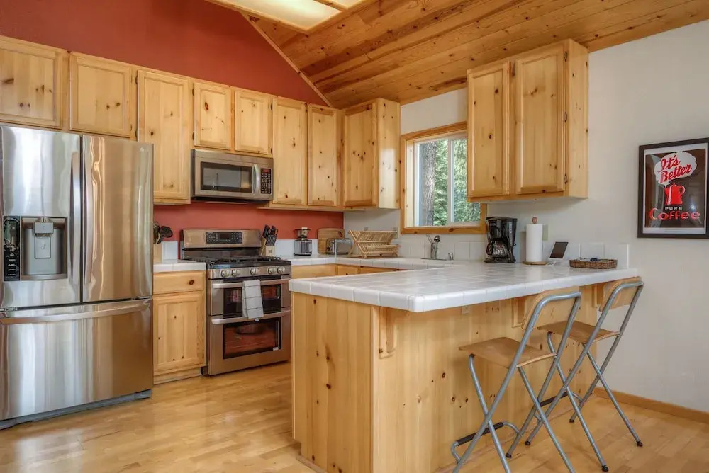 3BR Pine Forest House in Truckee Tahoe Donner by RedAwning