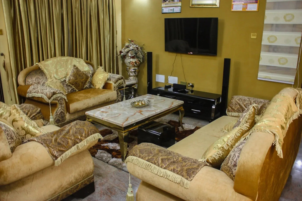 Banex Apartments