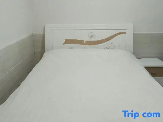 Hengyang County Tiantian Apartment