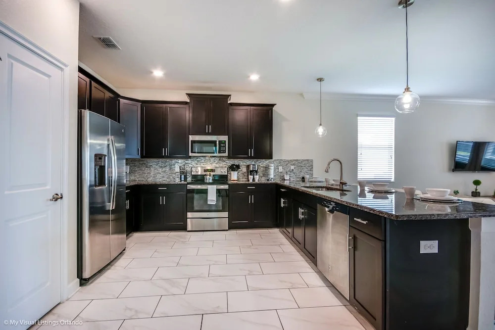 1533 Mulligan Blvd