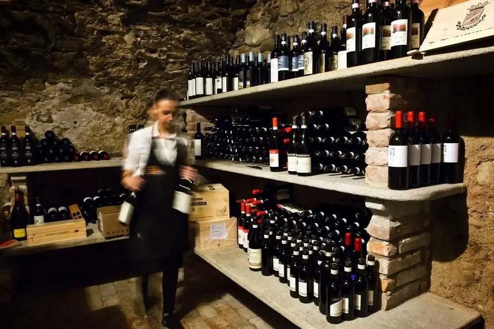 Osteria Senza Fretta Rooms for Rent