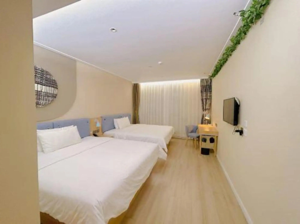 Home Inn NEO (Manzhouli Pedestrian Street store)