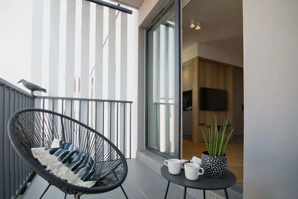 Sweet Apartments- Ericius Group