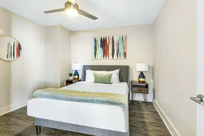 Spacious 4B Oasis steps from French Quarter - Your NOLA Dream Awaits