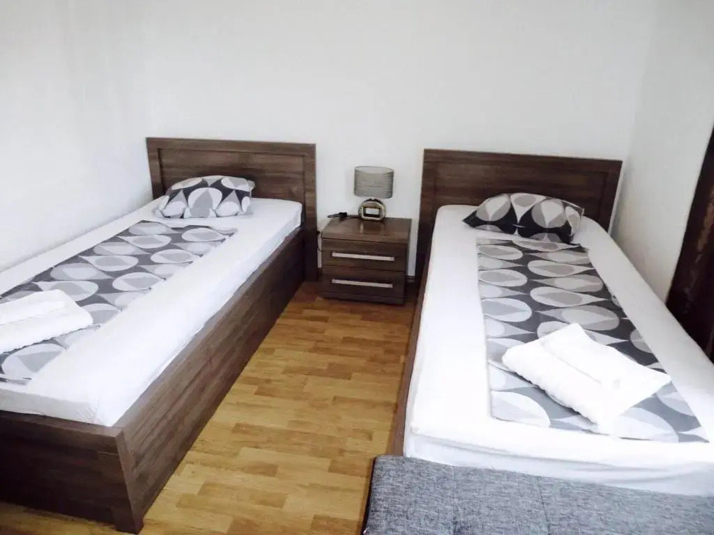 Apartments Danex Aida