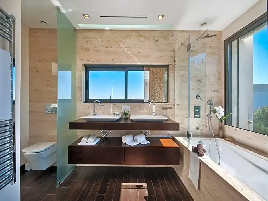 Luxurious Villa in Tavira with Private Swimming Pool