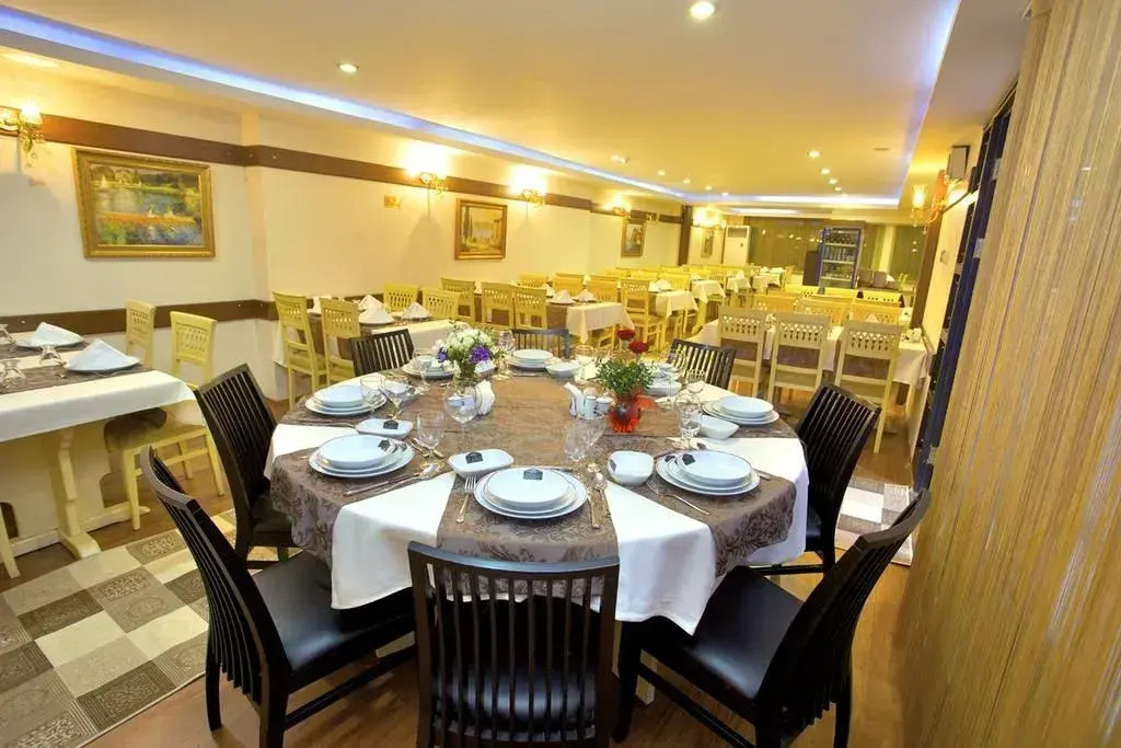 Hermanos Hotel