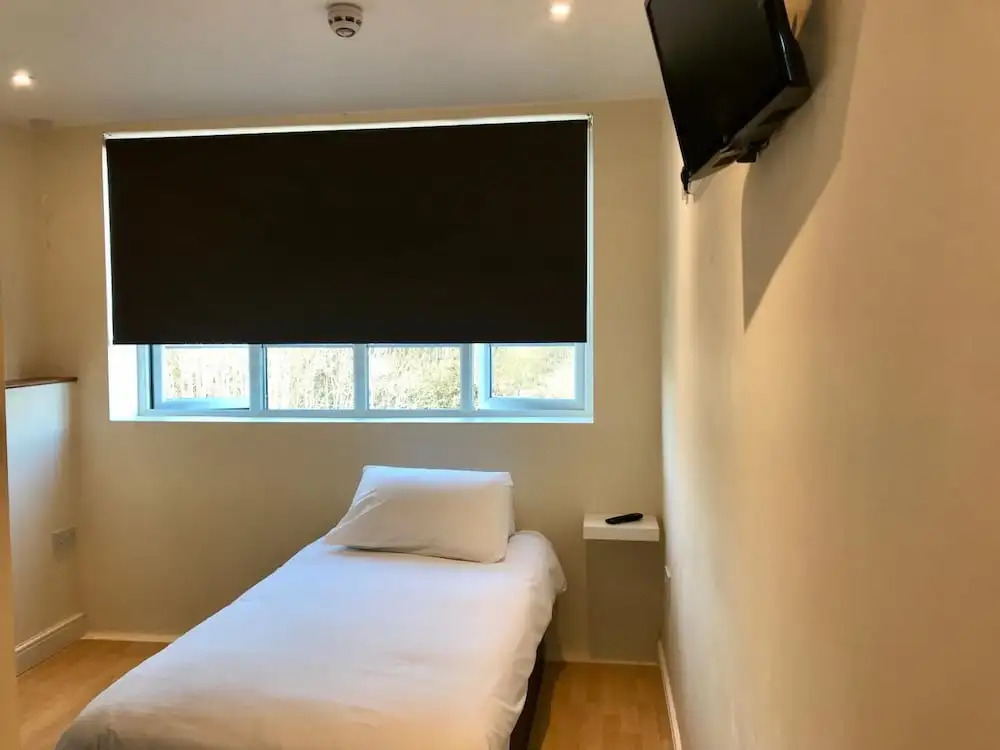 Eazzzy rooms Corby