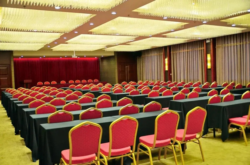 Dunhuang Han Tang Hotel