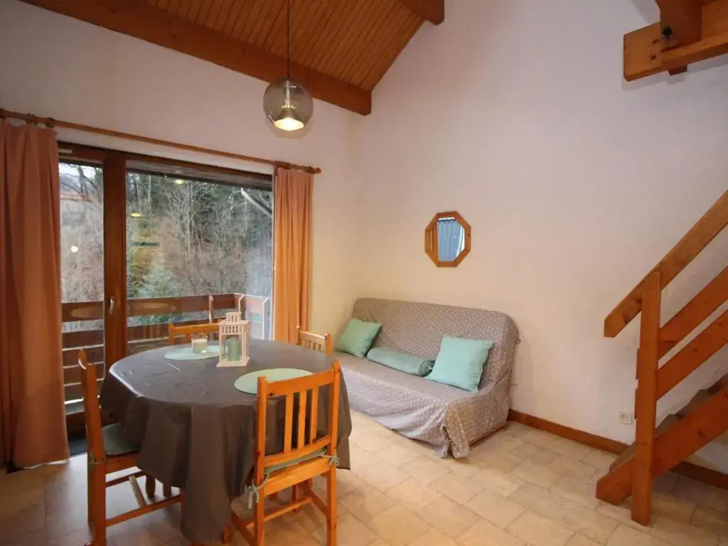 Appartement Mont-Dore, 3 pièces, 6 personnes - FR-1-608-32