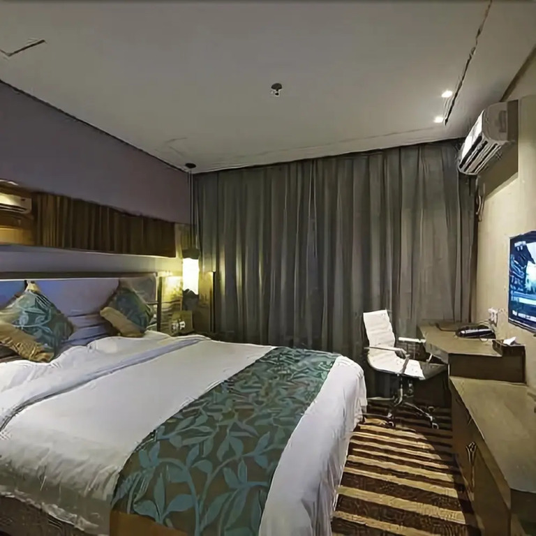 Boyue Hotel