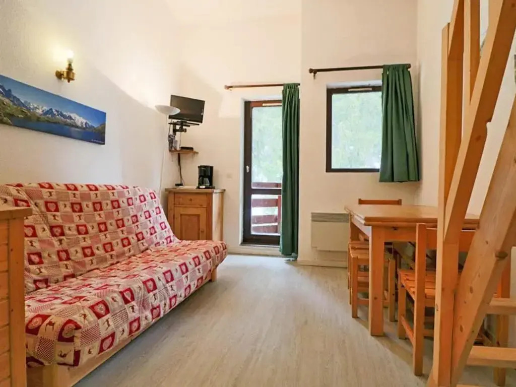 Appartement Montvalezan-La Rosière, 1 pièce, 6 personnes - FR-1-398-497