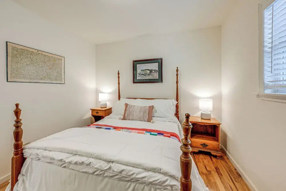 8 Mi to Chattooga River: Pet-friendly Mtn Cabin