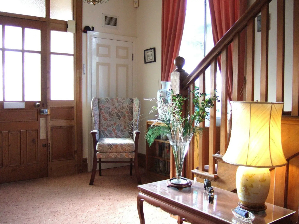 Sandfield House