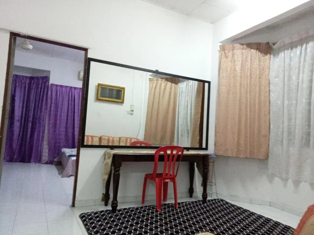 Muslim Homestay Ustaz 2