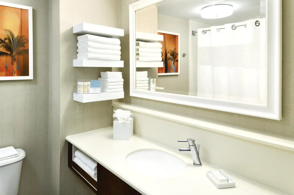 Hampton Inn by Hilton Hallandale Beach Aventura