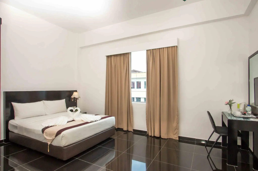 Swan Garden Hotel