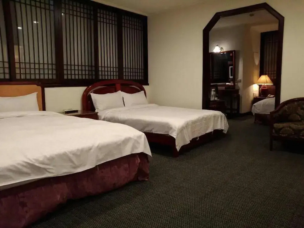 Moonlight Hotel