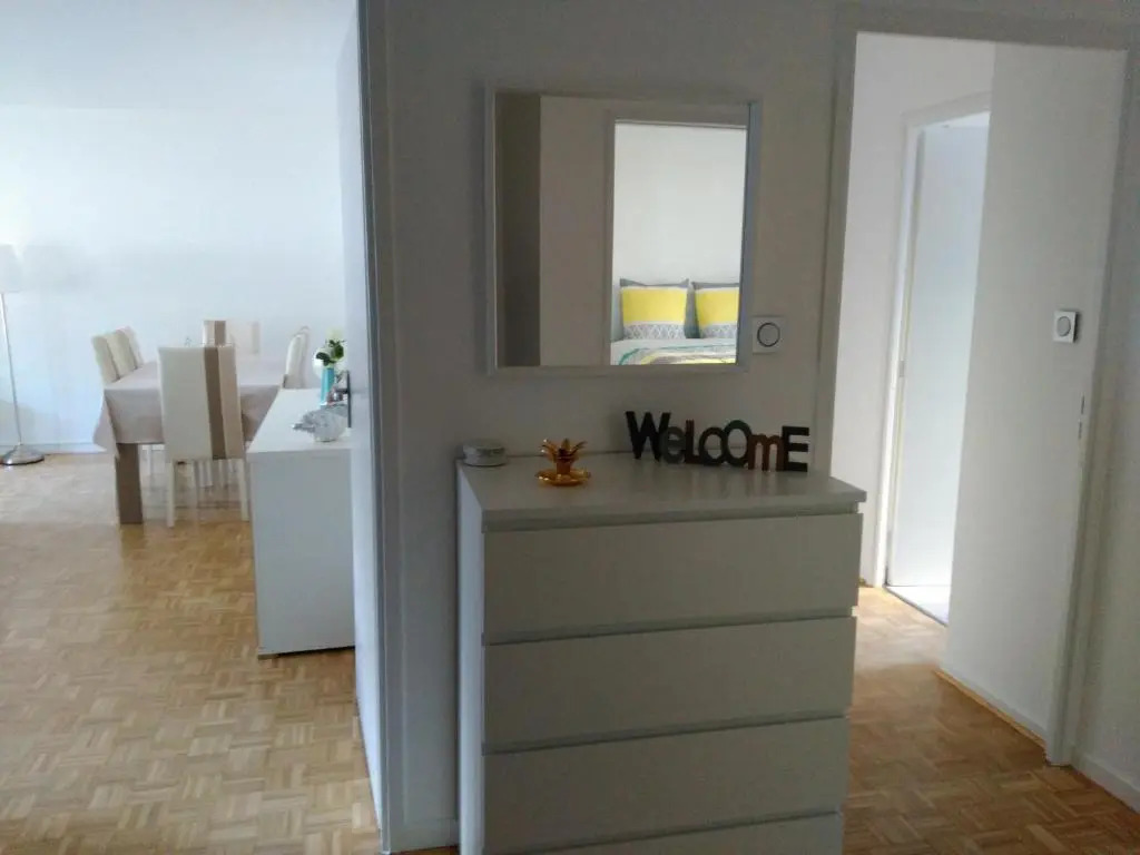 Bel et spacieux appartement de 84 m² avec parking très proche du Métro Garibaldi