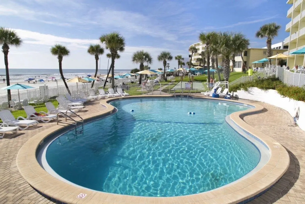 Perrys Ocean-Edge Resort