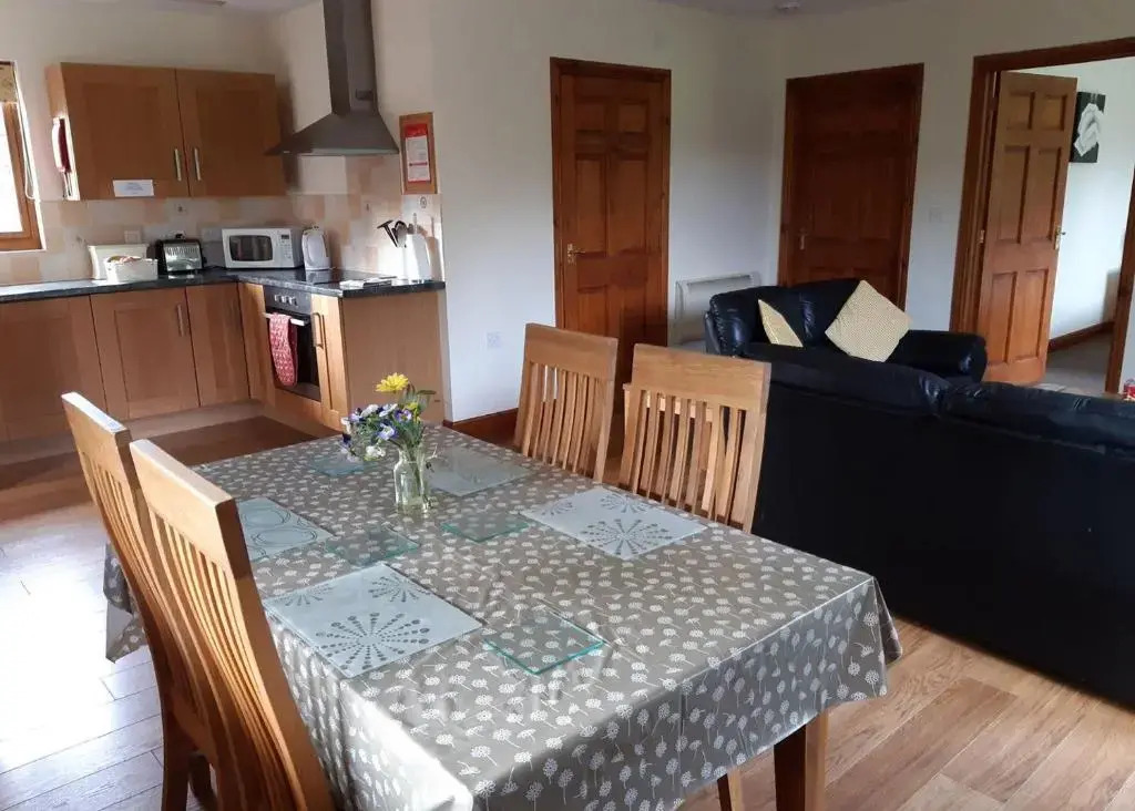 Heartsease Lodges