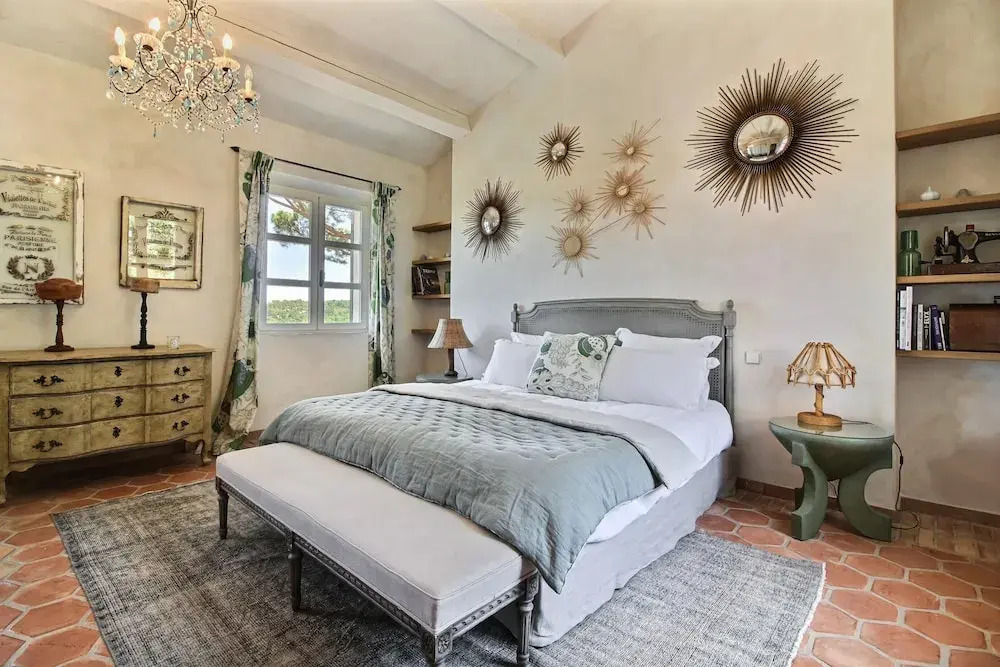 Villa With 6 Bedrooms in Gassin, With Wonderful sea View, Private Pool, Enclosed Garden