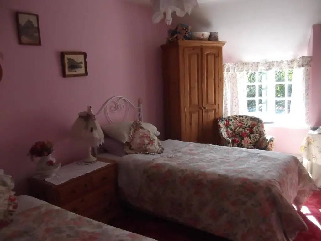 East Farm House B&B