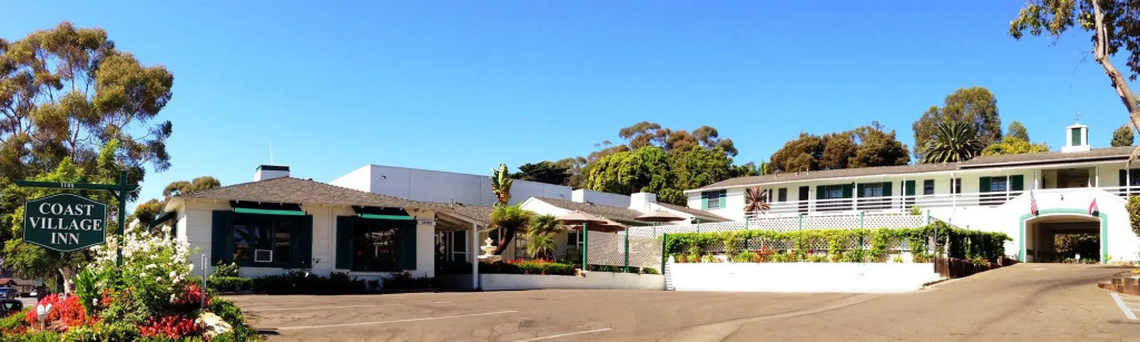 Coast Village Inn