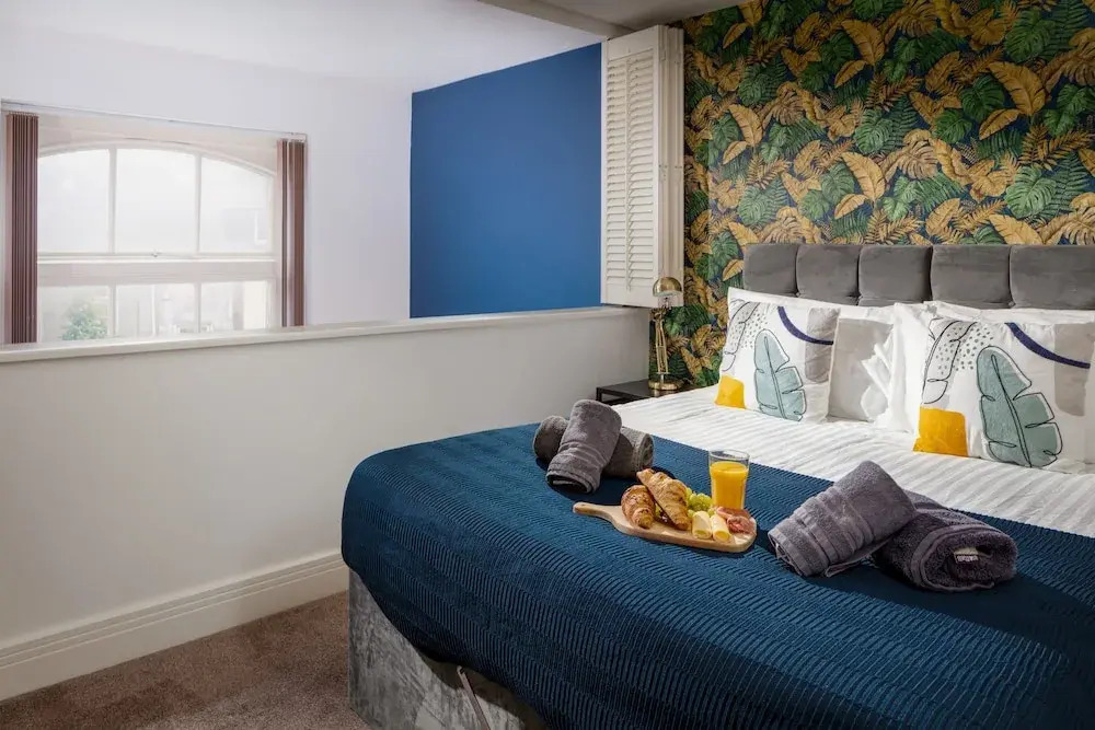 Plymouth City Centre Duplex Apartment
