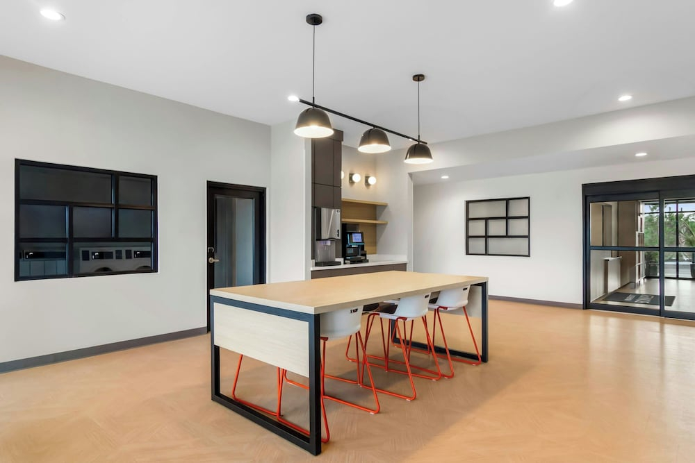 StudioRes by Marriott Columbia Harbison