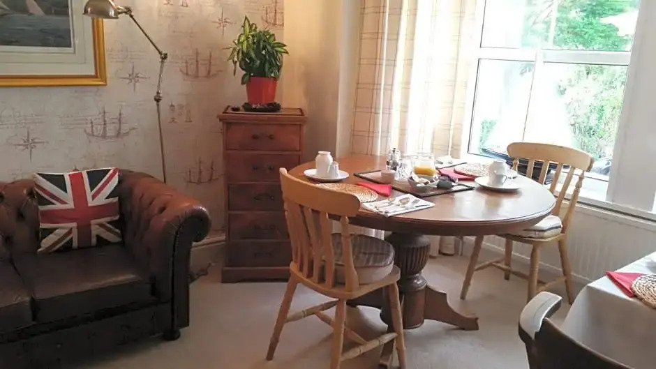 Little Orchard House Self-catering Garden View apartment