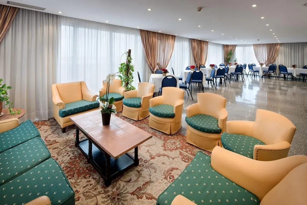 Hotel Gaudi