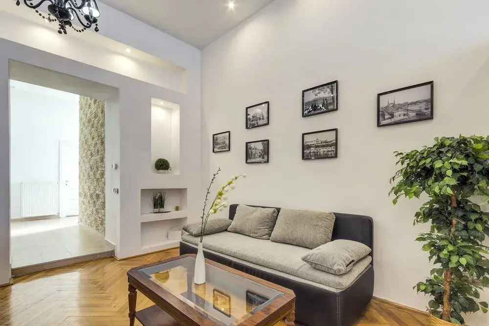 Real Apartments Magyar