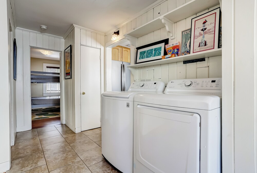 114 S 6th Street