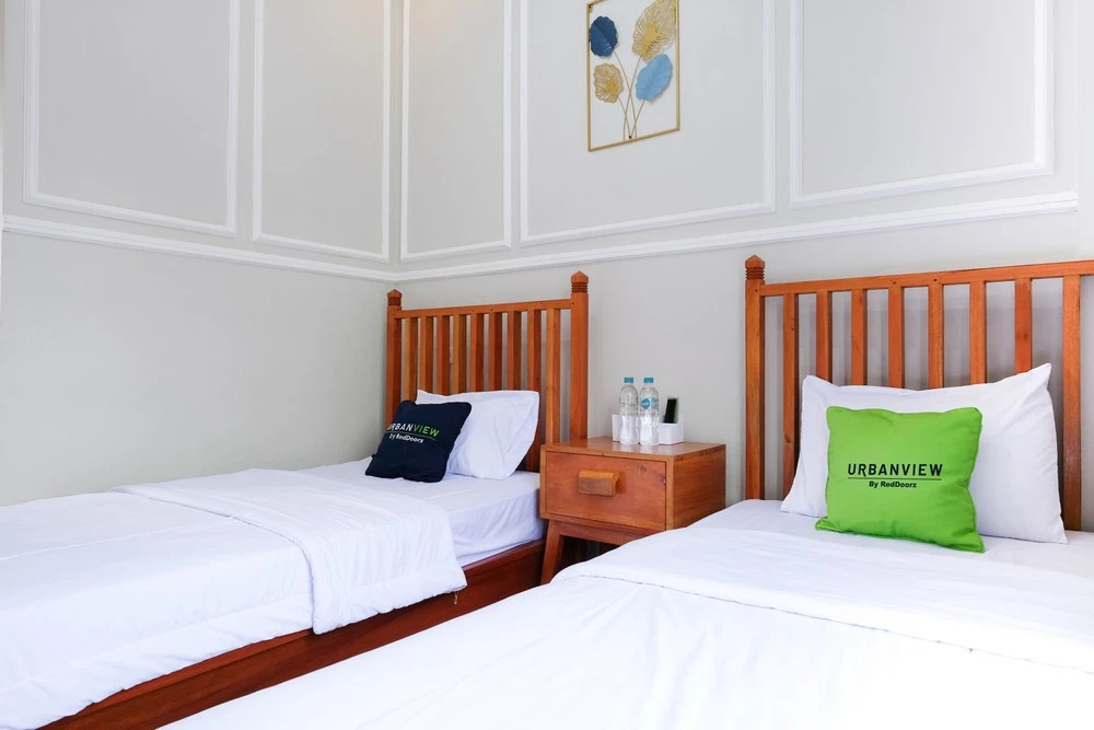 Urbanview Hotel Dieng Chill House Syariah