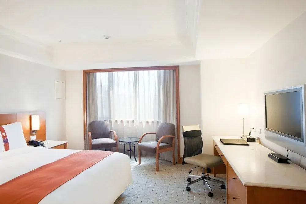 HiONE Holiday Hotel