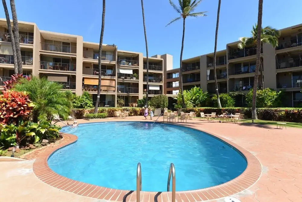 Hale Ono Loa #216 1 Bedroom 1 Bathroom Condo by Redawning
