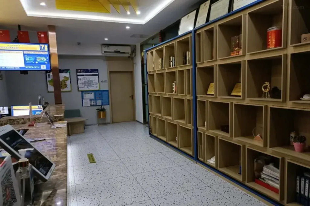 Super 8 Preferred Hotel (Beijing Qinghe Xiaoyingqiao Subway Station)