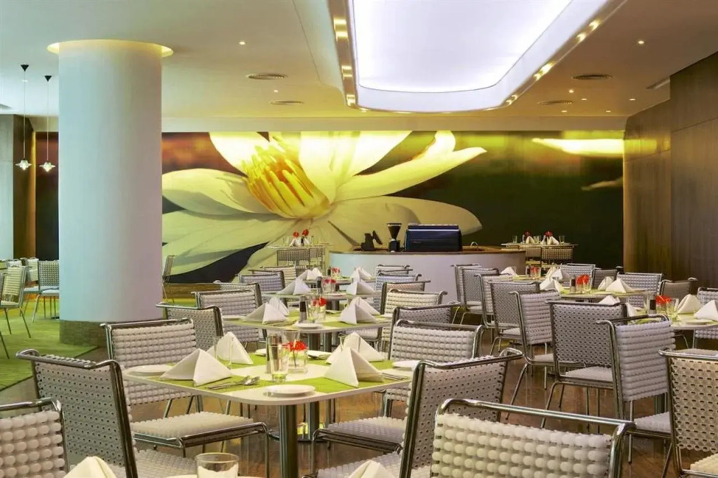 Avasa Hotel