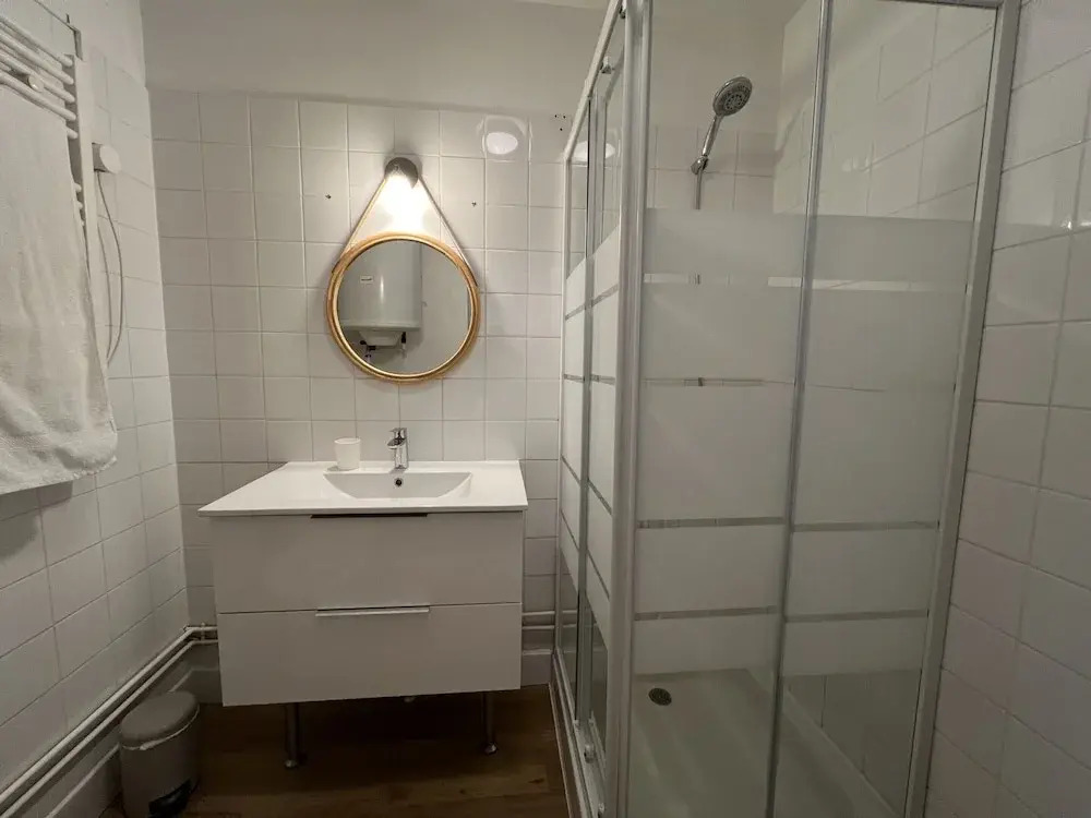 Apartment in Le Mans Near Old Town