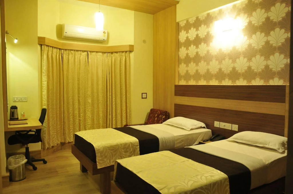 Bangalore Gate Hotel & Conferences