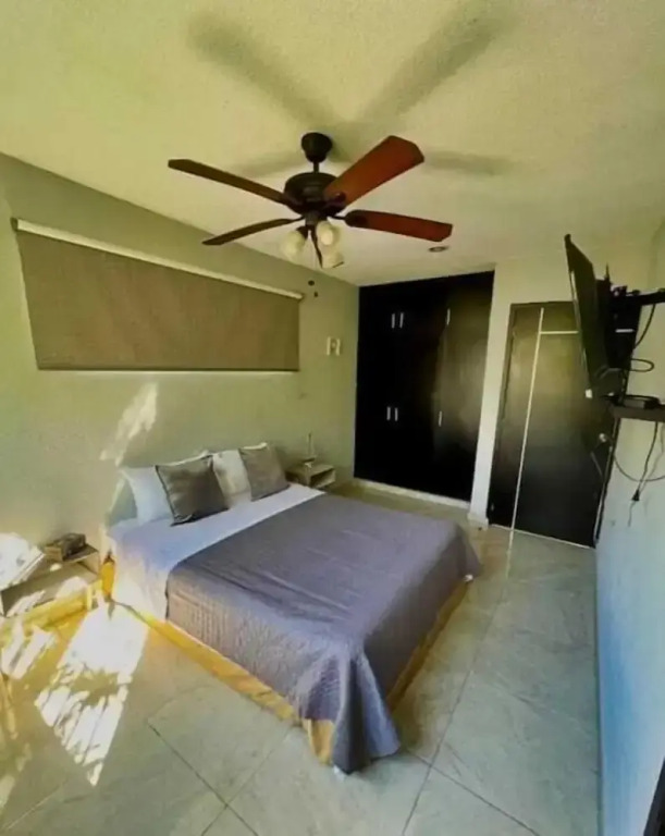 TJ Apartments, Calle 6, PDC