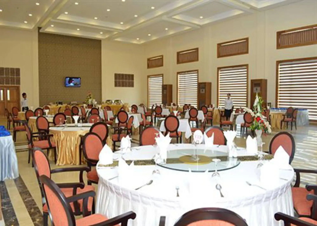 Royal President Hotel