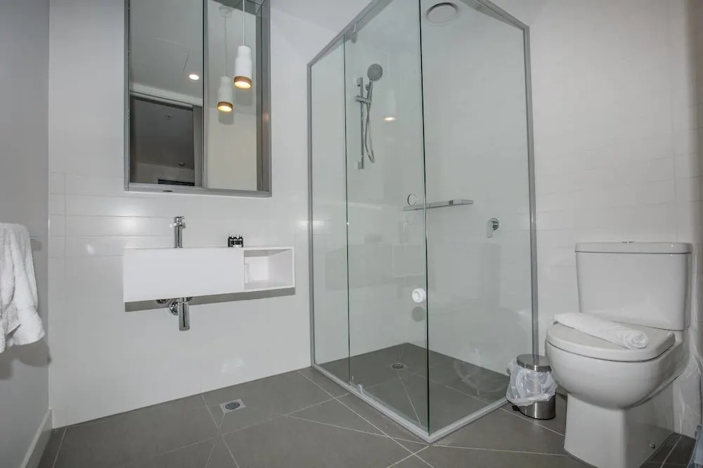 Stunning Apartment In Parkville