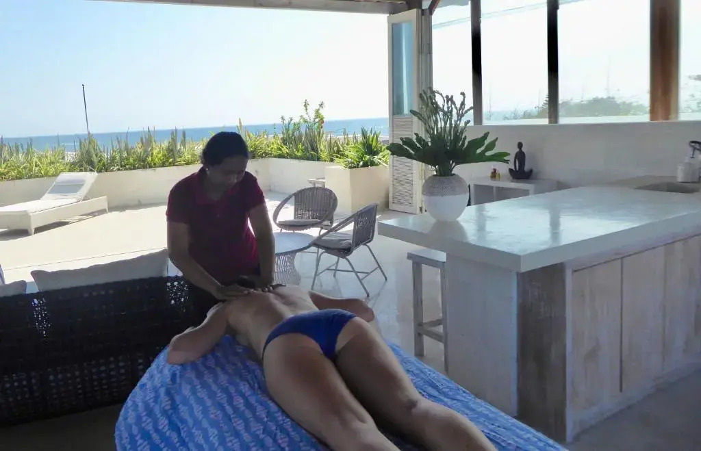 Bali Canggu Luxury Beachfront Villa