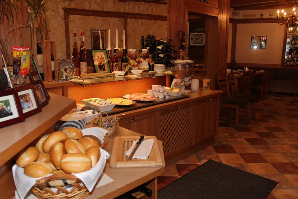 Hotel Alt Montjoie