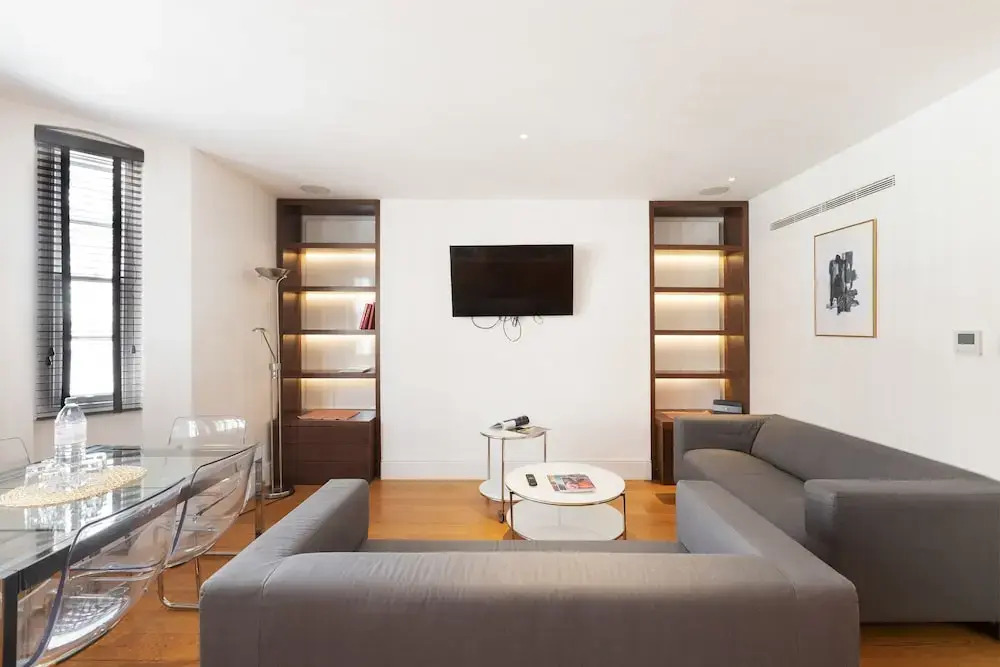 3 Bdr Great Portland Street By The Residences