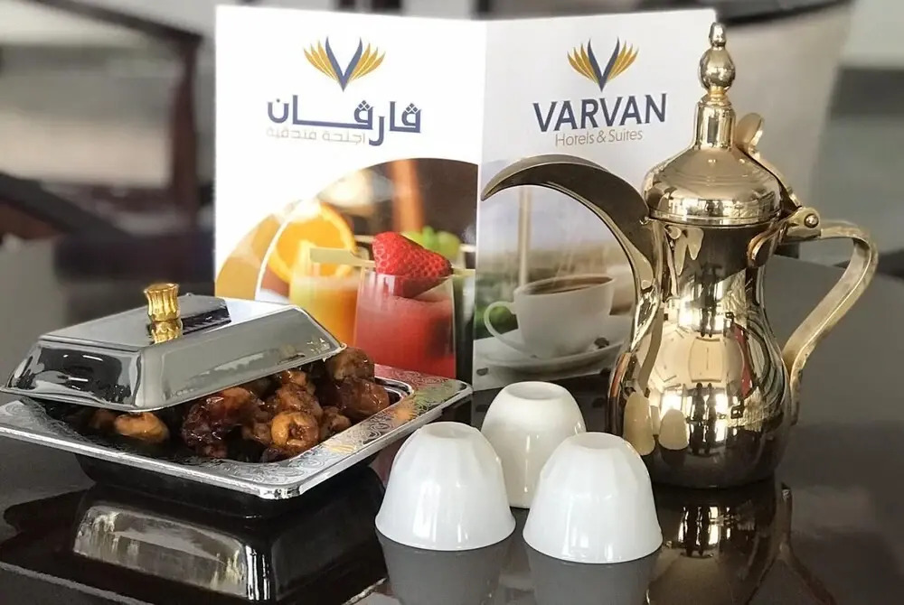 Varvan Hotel