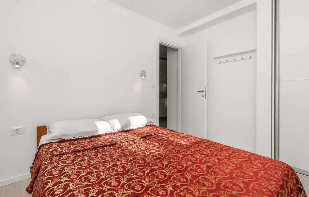Awesome Home in Rijeka with Hot Tub & 4 Bedrooms