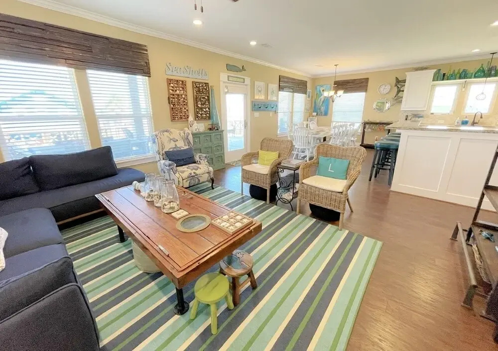 Anchor House 3 Bedroom Home by Redawning